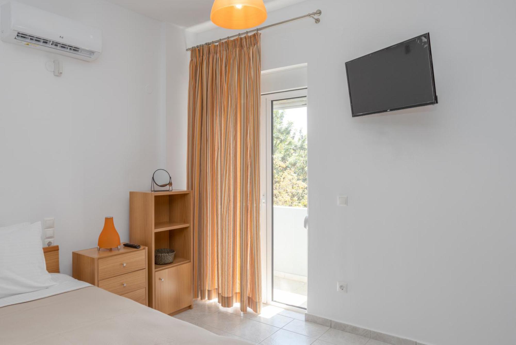 Zenmar Apartment